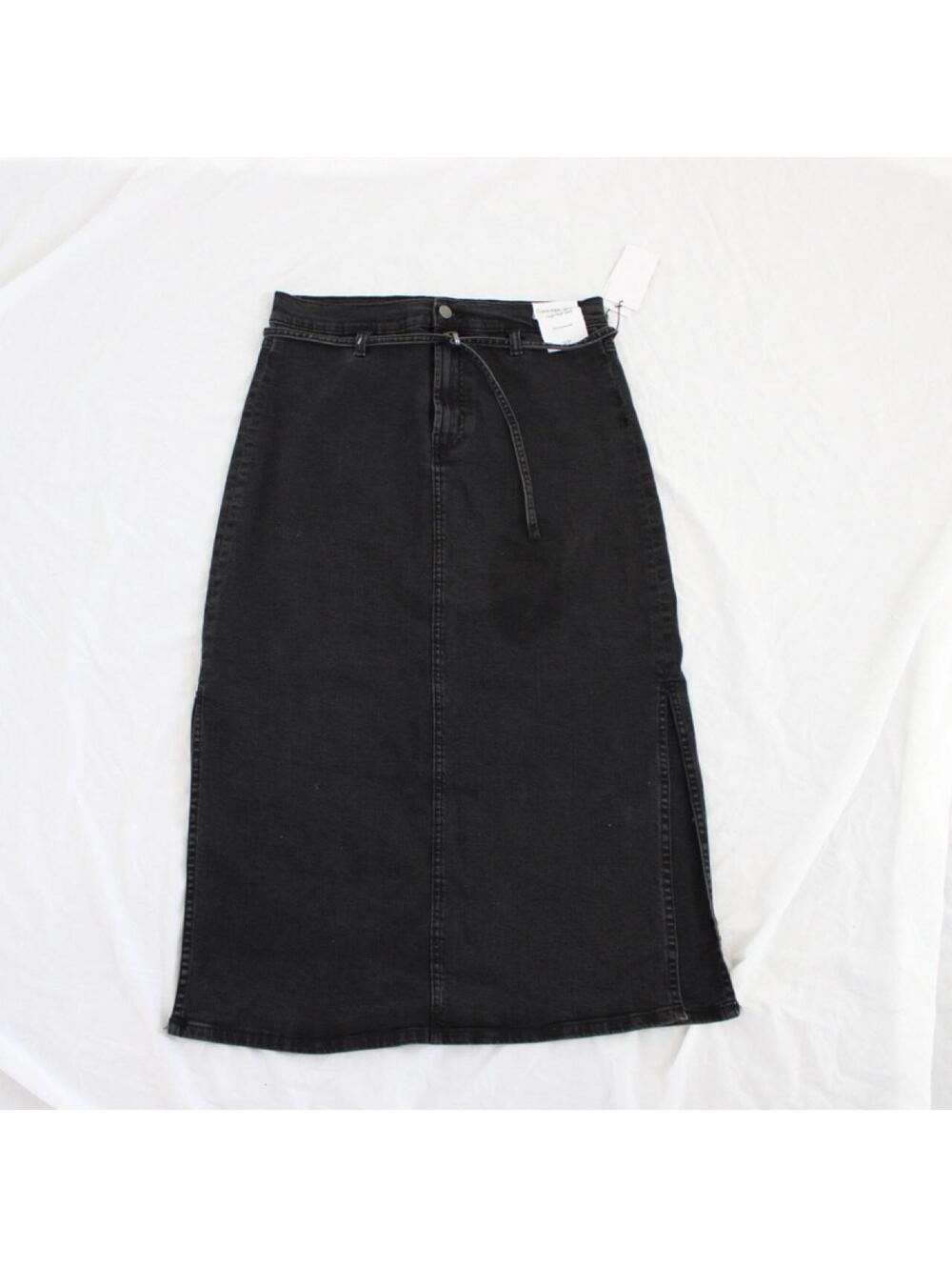 NWT Calvin Klein black denim midi skirt. Size 31